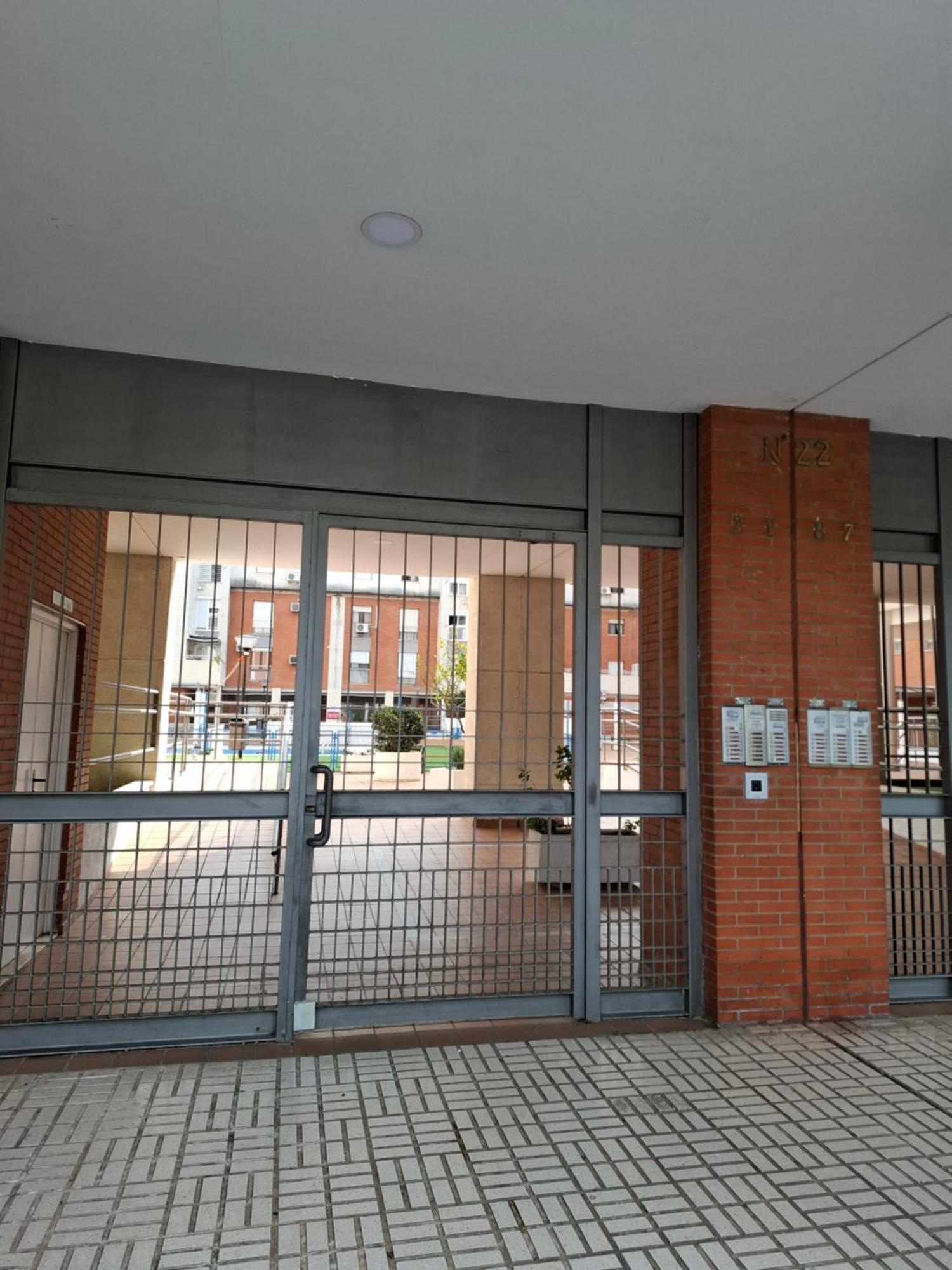 Habitacion Particular Con Bano Privado Sevilla Kültér fotó